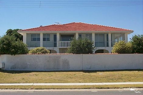 Property photo of 68 Oceanside Promenade Mullaloo WA 6027