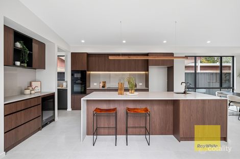13 Crestview Cres, Kalamunda, WA 6076