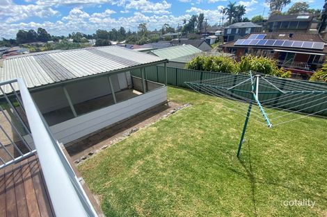 Property photo of 19 Berwick Crescent Maryland NSW 2287