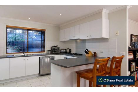 Property photo of 8 Chin Court Berwick VIC 3806