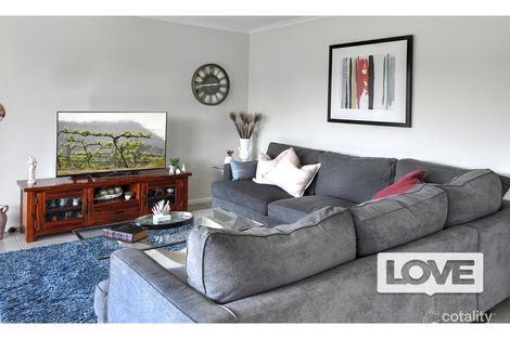 Property photo of 13 Ainsworth Crescent North Rothbury NSW 2335