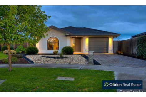 Property photo of 8 Chin Court Berwick VIC 3806
