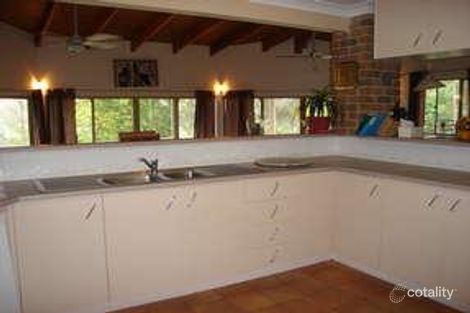 Property photo of 7 Rani Close Mount Ommaney QLD 4074
