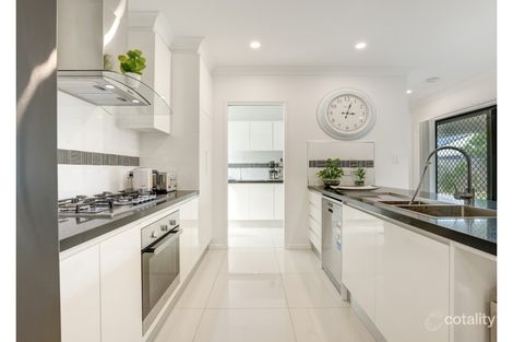 Property photo of 11 Girringun Parade Mount Peter QLD 4869