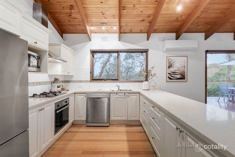 Property photo of 3 Karen Court Warrandyte VIC 3113