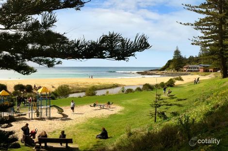 Property photo of 44 Blackhead Road Black Head NSW 2430