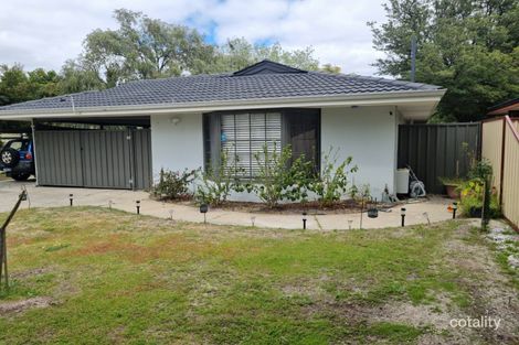 39 Parkfield Rd, Kelmscott, WA 6111