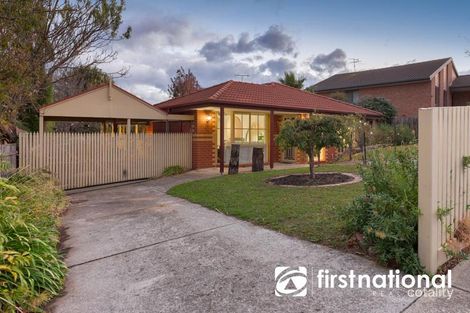 Property photo of 3 Highland Drive Pakenham VIC 3810