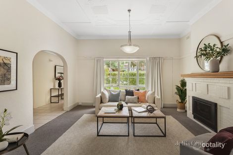 Property photo of 45 Aileen Avenue Caulfield South VIC 3162