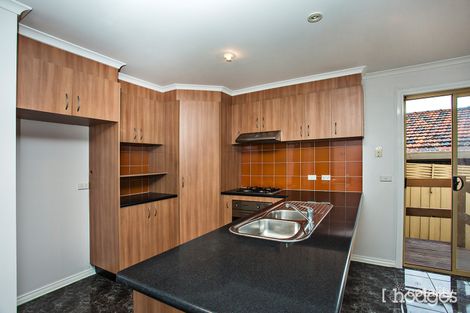 Property photo of 13 Duke Street Avondale Heights VIC 3034