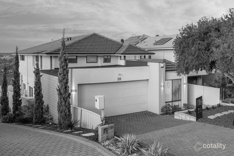 Property photo of 26 Edmondson Crescent Karrinyup WA 6018