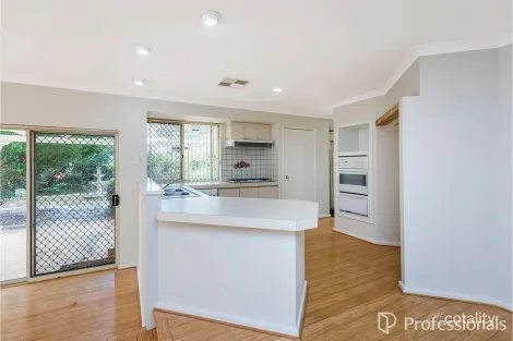 Property photo of 226 Hermitage Drive The Vines WA 6069