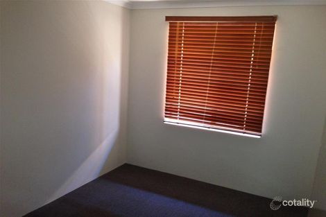 Property photo of 70 Charthouse Road Waikiki WA 6169