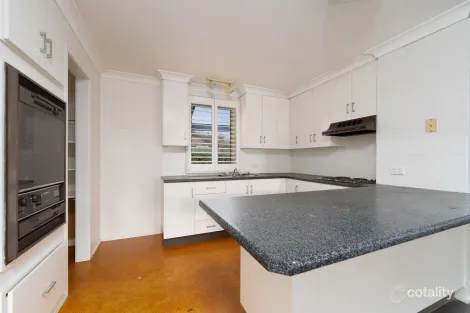 Property photo of 20 Oak Tree Drive Armidale NSW 2350