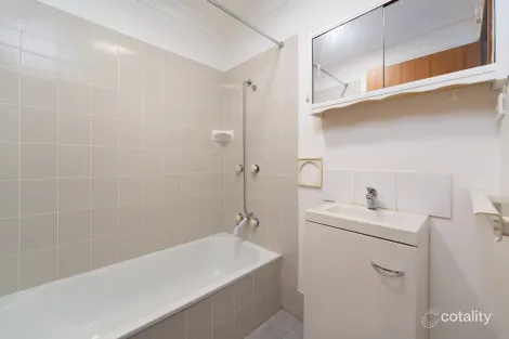 Property photo of 20 Oak Tree Drive Armidale NSW 2350