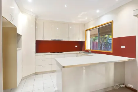 Property photo of 1 Gellatly Avenue Figtree NSW 2525