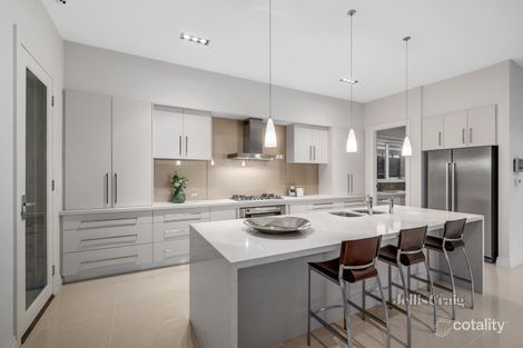 Property photo of 79 Muir Street Mount Waverley VIC 3149