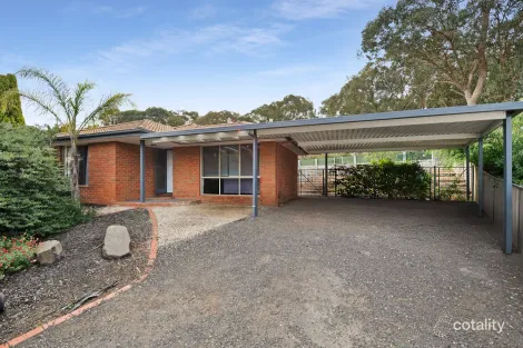9 Pauline Ct, Kangaroo Flat, VIC 3555