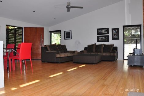 Property photo of 13 Ibis Court Rainbow Beach QLD 4581