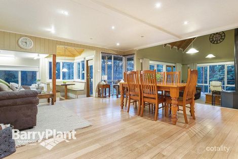 Property photo of 37 Fern Glade Drive Emerald VIC 3782