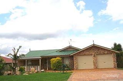 32 Dandelion Dr, Middle Ridge, QLD 4350