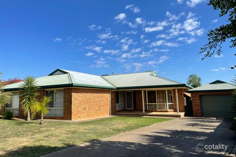 Property photo of 1 Teal Court West Wodonga VIC 3690