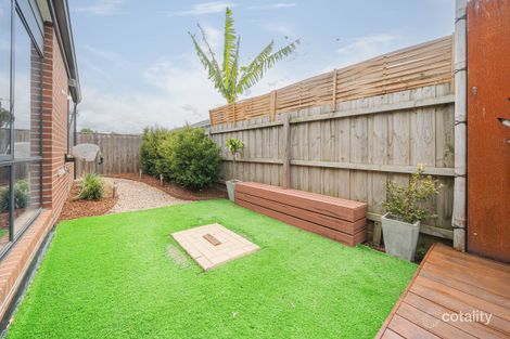 Property photo of 16 Stonemason Road Clyde North VIC 3978