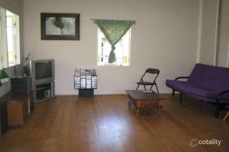 Property photo of 14 Baxter Street West End QLD 4810