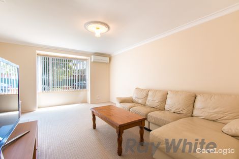 Property photo of 4 Hollingsford Crescent Carrington NSW 2294