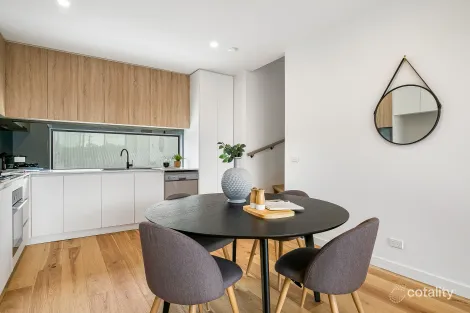 Property photo of 2/65 Jensen Road Preston VIC 3072