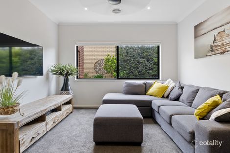 Property photo of 71 Oleary Way Maddingley VIC 3340