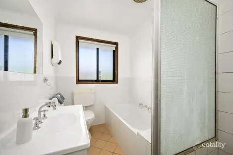 Property photo of 6/28 Bungendore Road Queanbeyan East NSW 2620