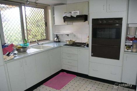 Property photo of 11 Angophora Grove Greenacre NSW 2190