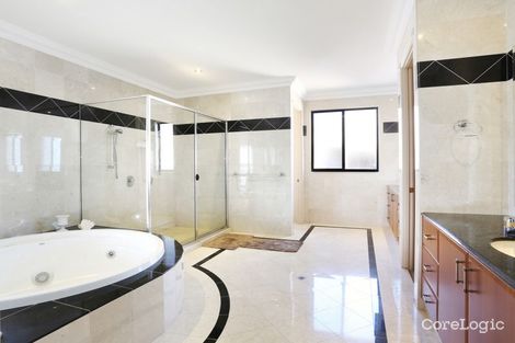 Property photo of 55 The Peninsula Paradise Point QLD 4216