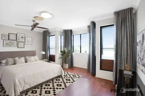 Property photo of 7 Rosella Crescent Springfield Lakes QLD 4300