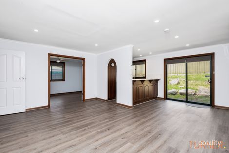 Property photo of 62 Swallow Drive Flagstaff Hill SA 5159