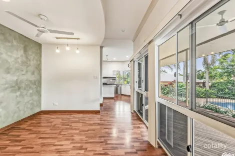 Property photo of 47 Transit Circuit Woodroffe NT 0830