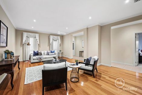 Property photo of 3 Lamour Avenue South Morang VIC 3752