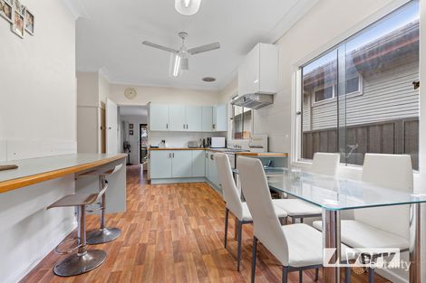 Property photo of 105 The Boulevarde Toronto NSW 2283