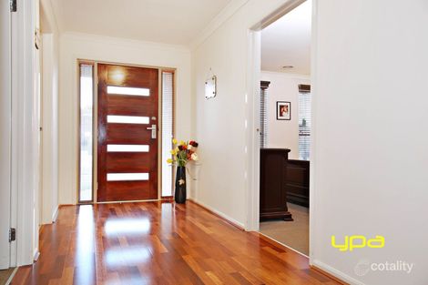 Property photo of 17 Wills Terrace Burnside Heights VIC 3023