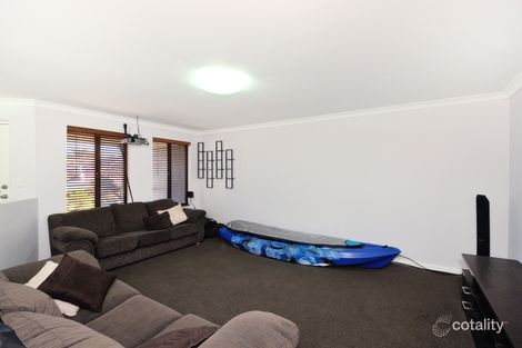 4 Cherokee Gdns, Secret Harbour, WA 6173