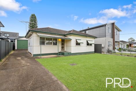Property photo of 7 Coolaroo Crescent Lurnea NSW 2170