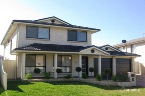 Property photo of 14 Bellerive Close West Hoxton NSW 2171