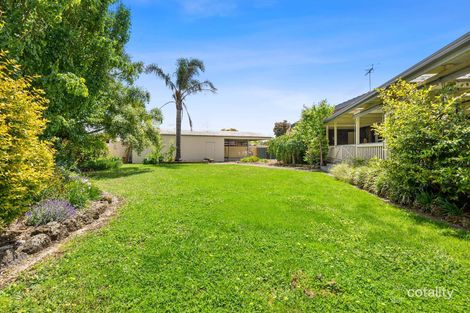 Property photo of 11 Earls Square Delacombe VIC 3356