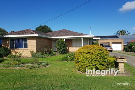 24 Barwon St, Bomaderry, NSW 2541