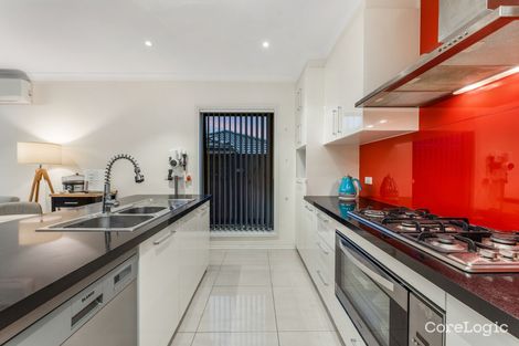 Property photo of 2/11B Rosebank Avenue Clayton South VIC 3169