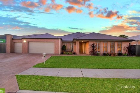 42 Mallon Ave, Horsley, NSW 2530