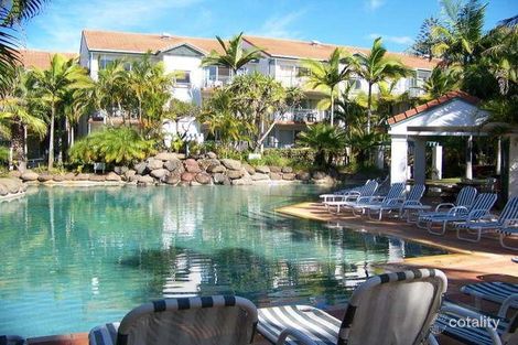 Property photo of 176 Nobby Parade Miami QLD 4220