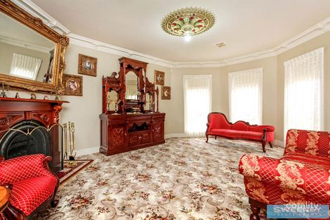Property photo of 35 Palmerston Crescent Taylors Lakes VIC 3038