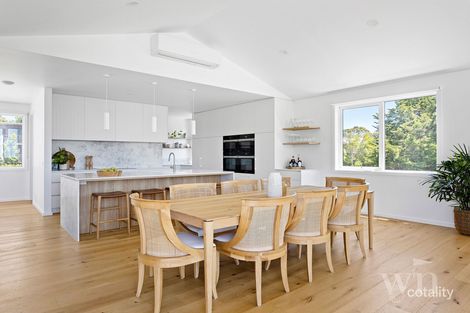 Property photo of 10 Sinclair Court Mount Martha VIC 3934